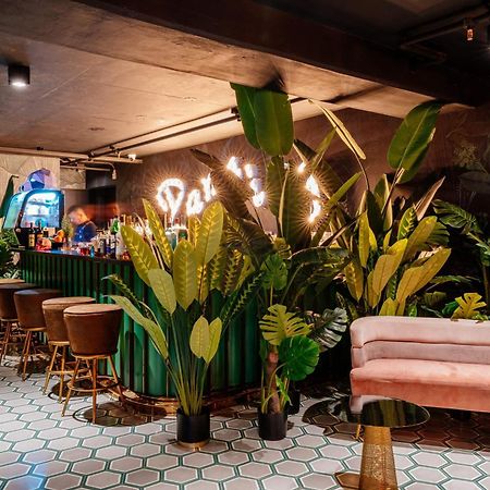 Firefly At 29, City Views And Wonderland Vibes! Hatillo  Extérieur photo